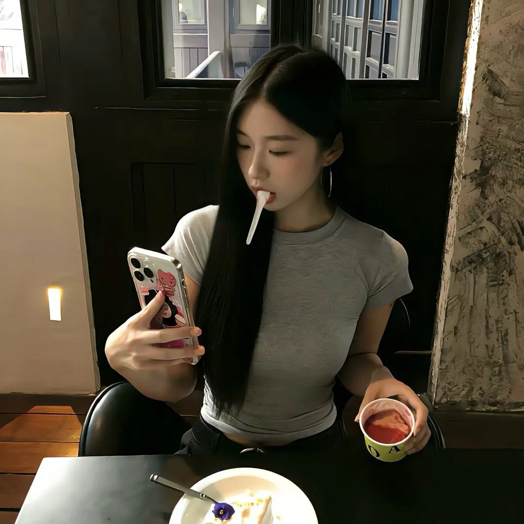 哈啰,我叫朵莉丝